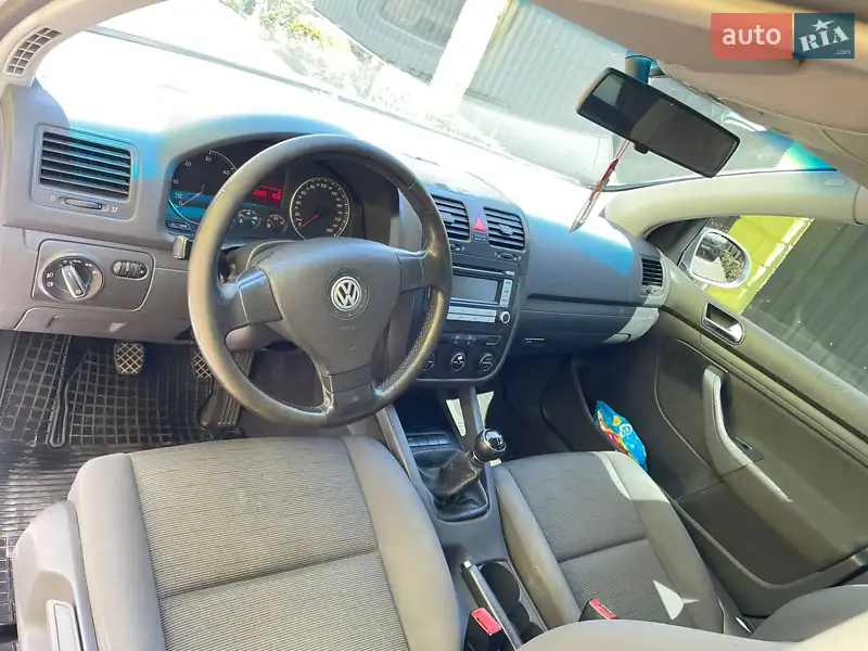2004 volkswagen golf