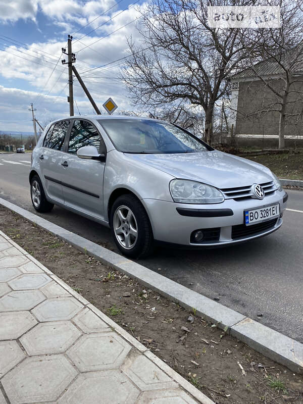 2005 volkswagen golf