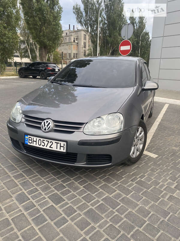 2005 volkswagen golf