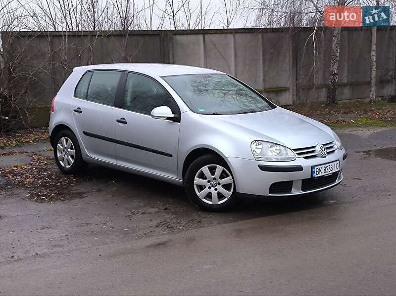 2005 volkswagen golf