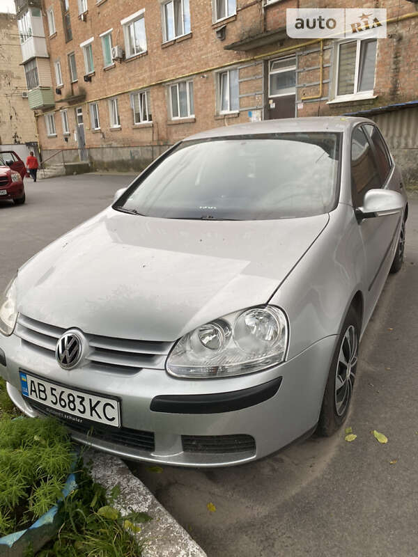 2005 volkswagen golf