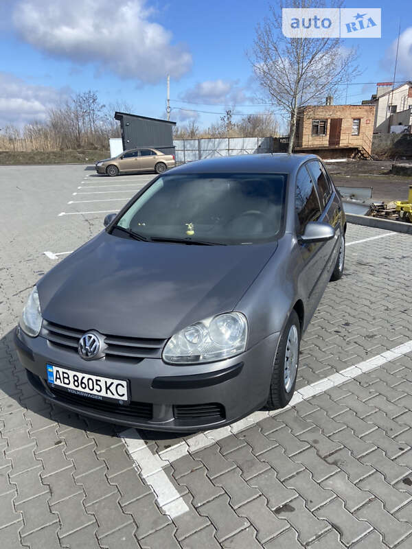 2005 volkswagen golf
