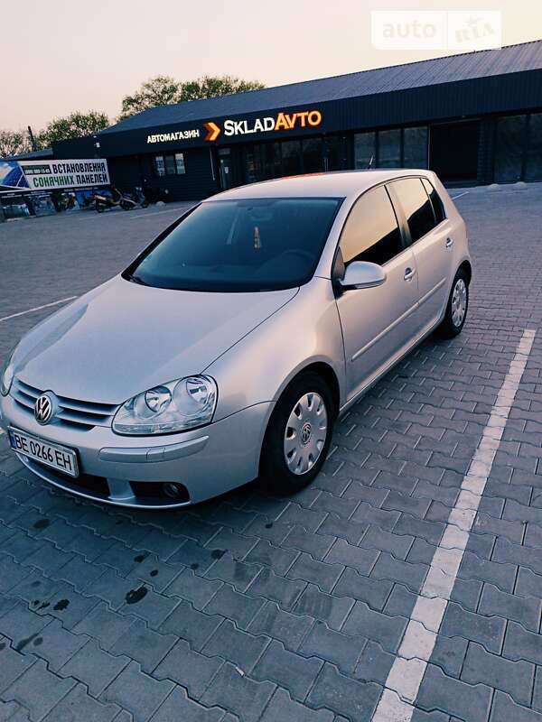 2005 volkswagen golf