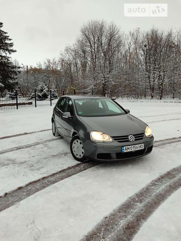 2005 volkswagen golf