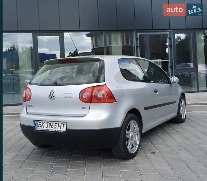 2005 volkswagen golf