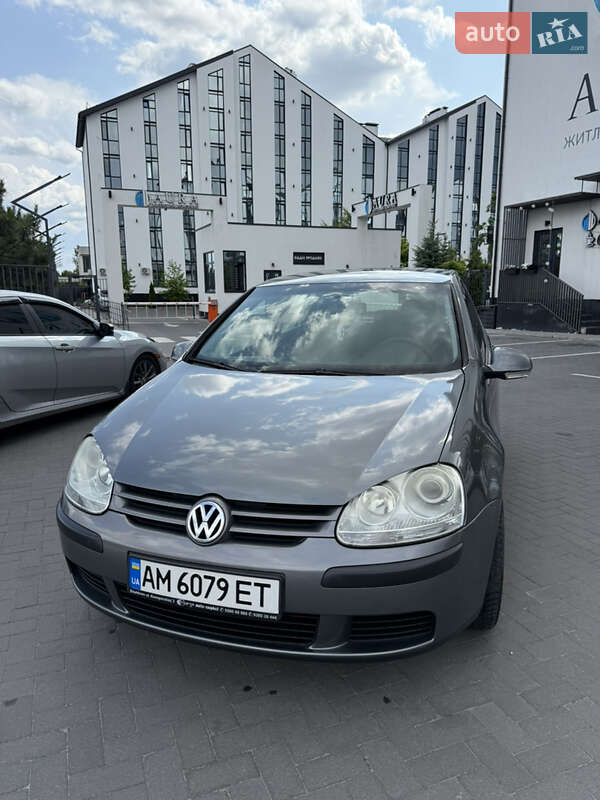 2005 volkswagen golf