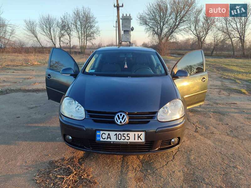 2005 volkswagen golf