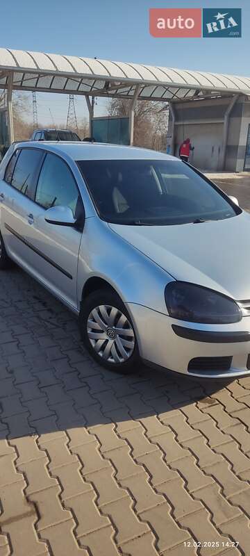 2005 volkswagen golf