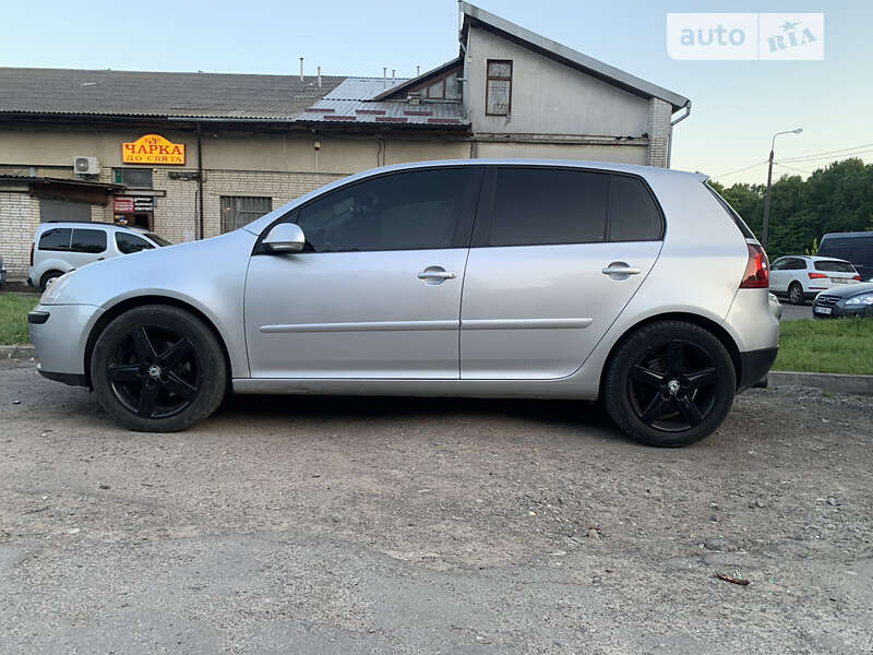 2005 volkswagen golf