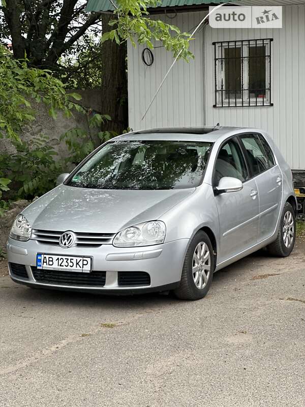 2005 volkswagen golf