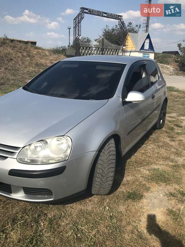 2005 volkswagen golf