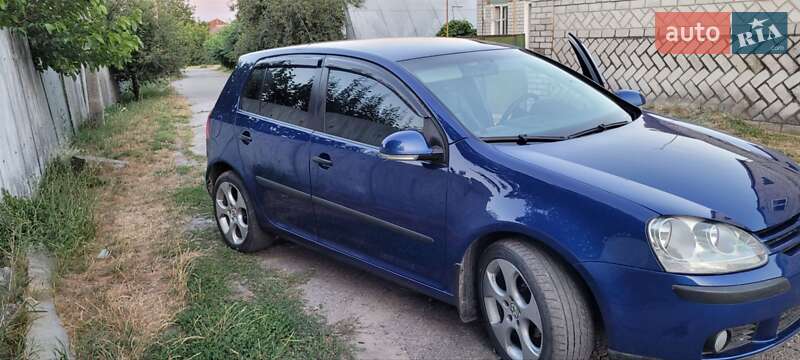 2005 volkswagen golf