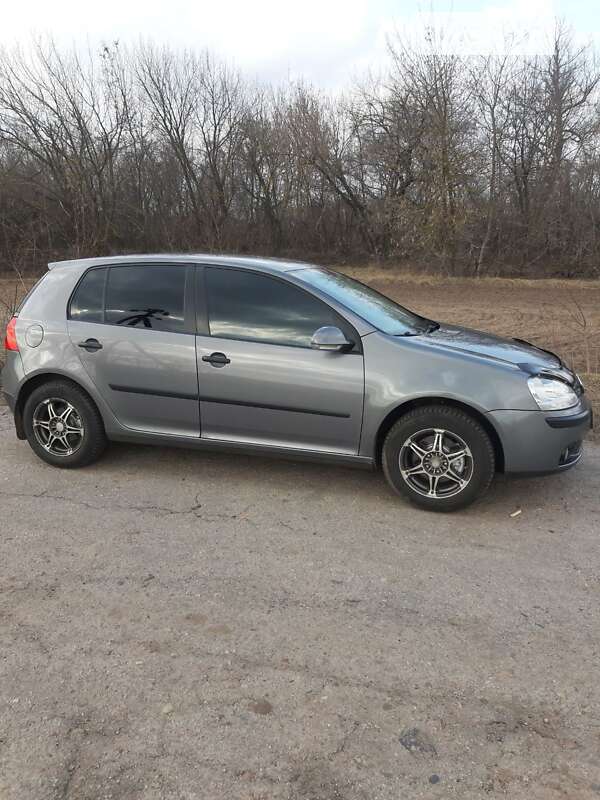 2005 volkswagen golf