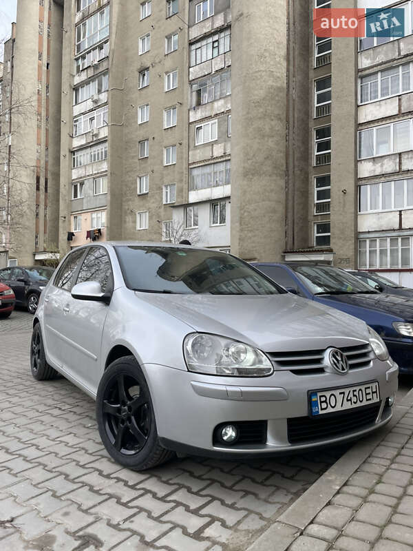 2005 volkswagen golf