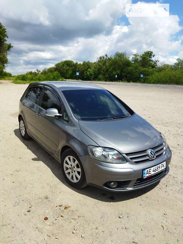 2005 volkswagen golf