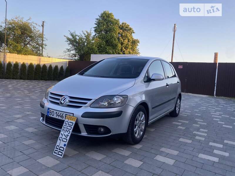 2005 volkswagen golf