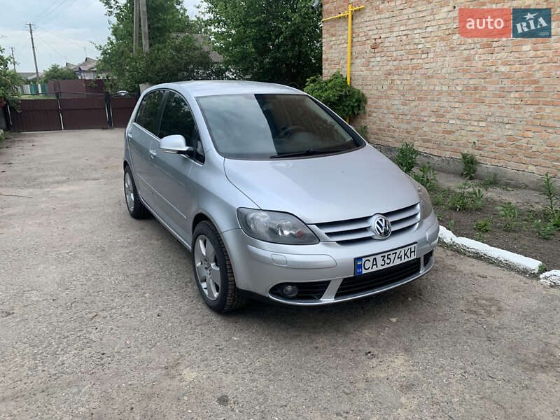 2005 volkswagen golf