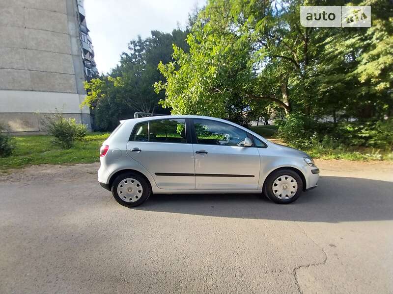 2005 volkswagen golf