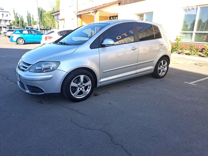 2005 volkswagen golf
