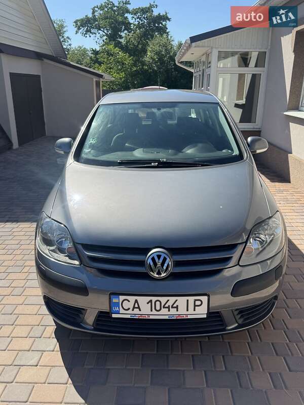 2005 volkswagen golf
