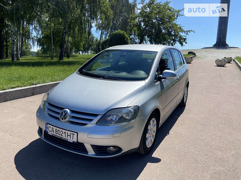 2005 volkswagen golf