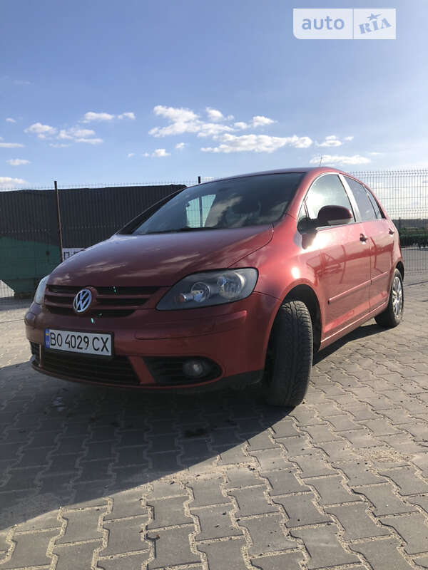 2005 volkswagen golf