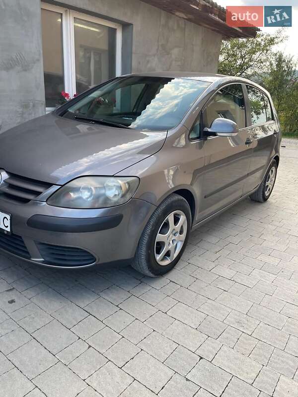 2005 volkswagen golf