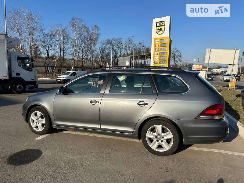 2010 volkswagen golf