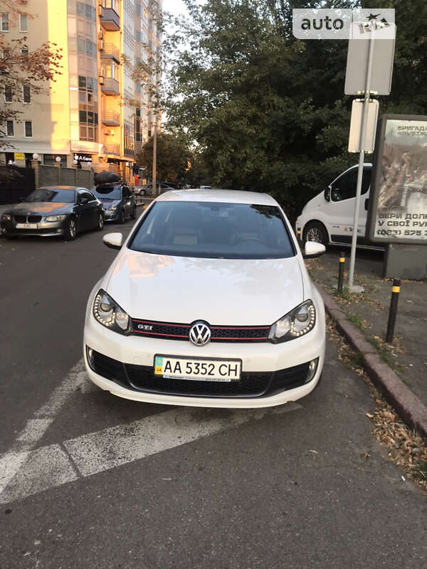 2010 volkswagen golf