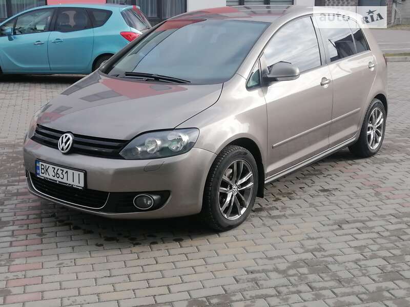 2011 volkswagen golf plus