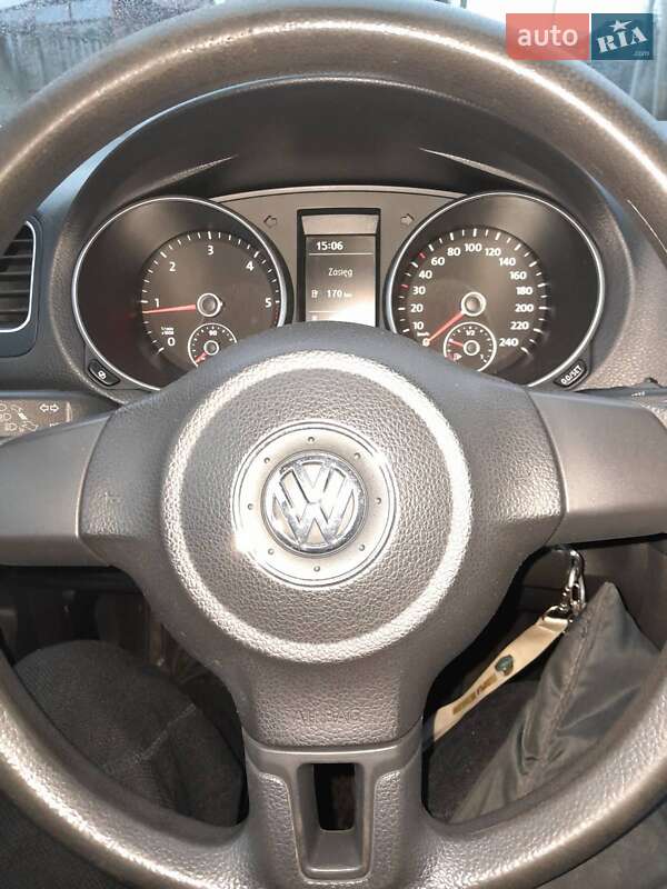 2011 volkswagen golf
