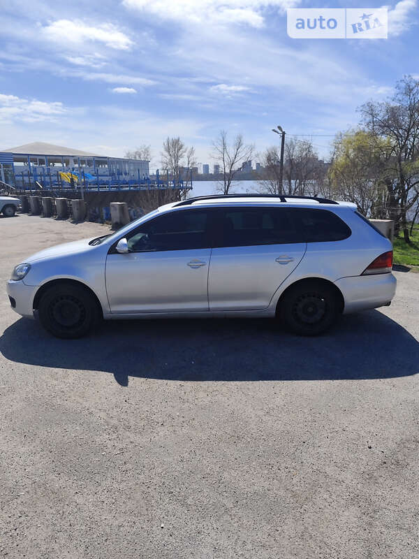 2012 volkswagen golf variant