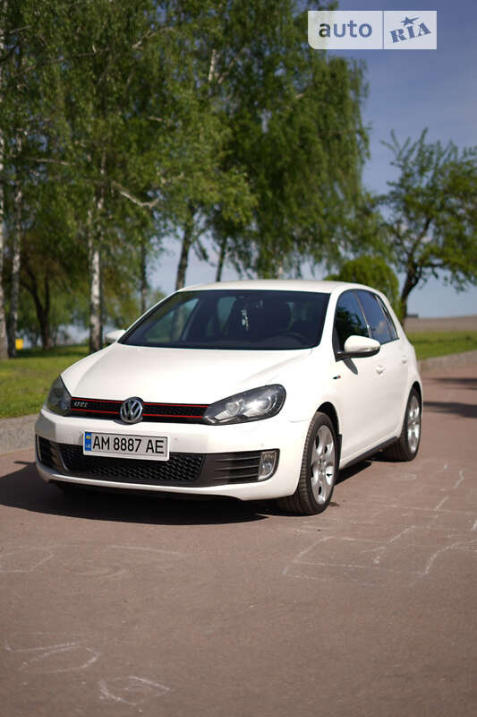 2012 volkswagen golf gti