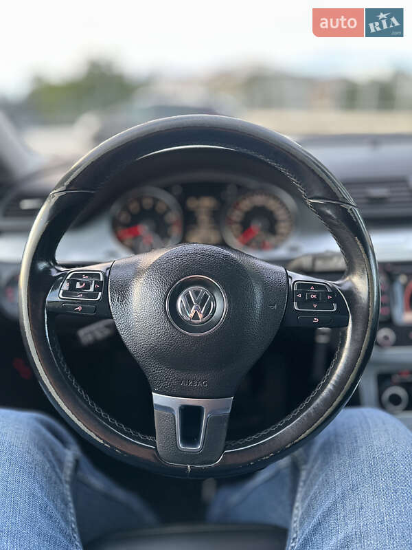 2009 volkswagen cc  passat cc
