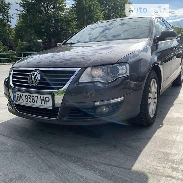 2010 volkswagen passat
