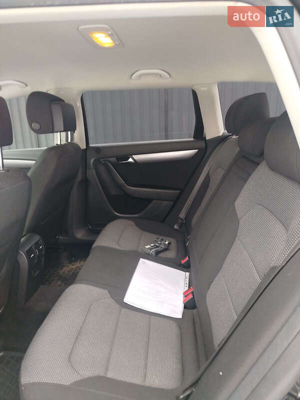 2011 volkswagen passat