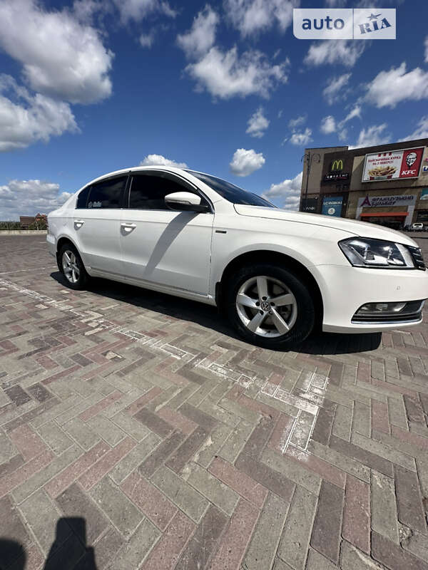 2011 volkswagen passat