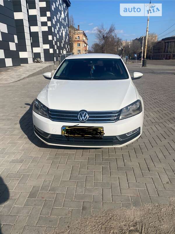 2013 volkswagen passat