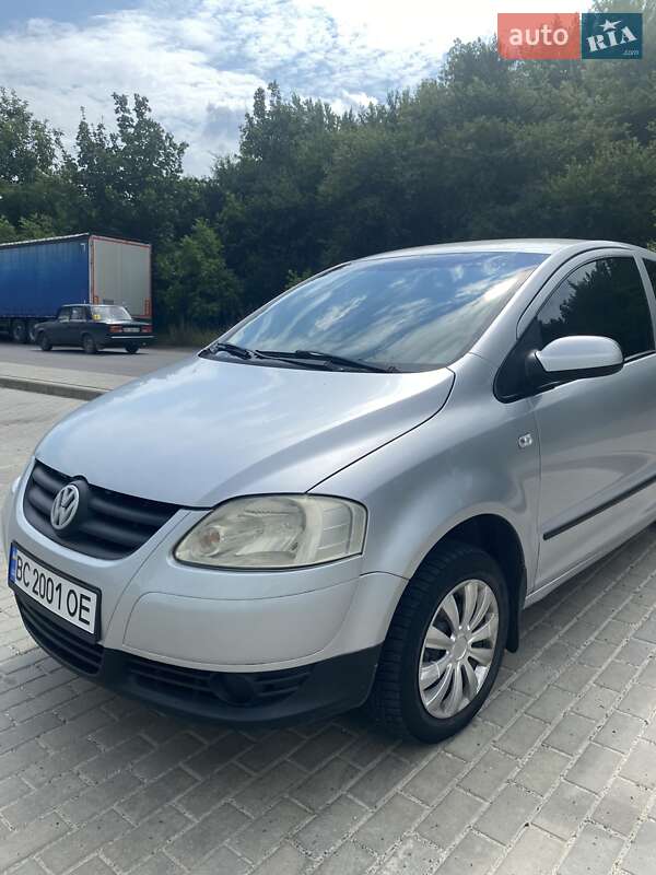 2005 volkswagen fox