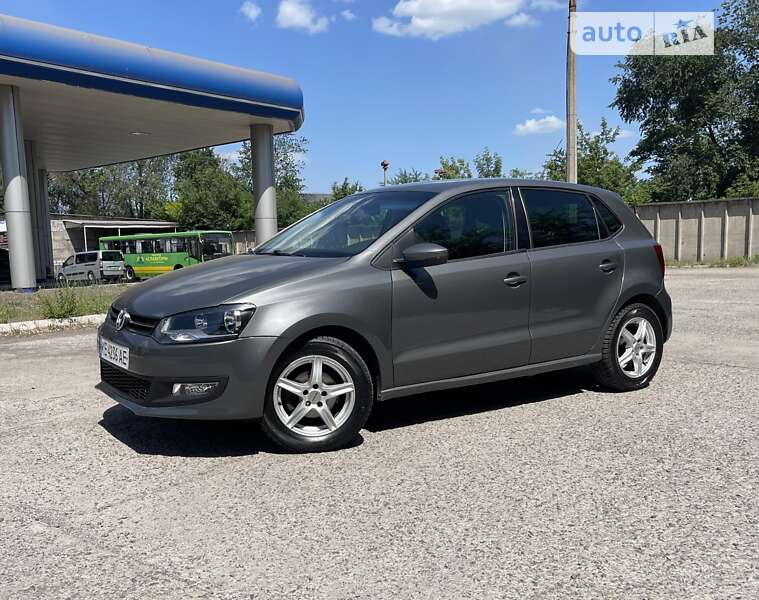 2013 volkswagen polo