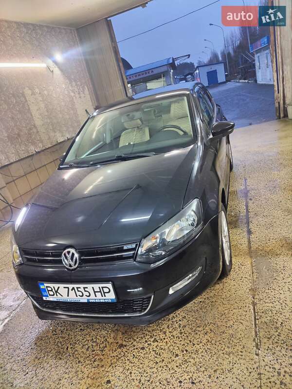 2013 volkswagen polo