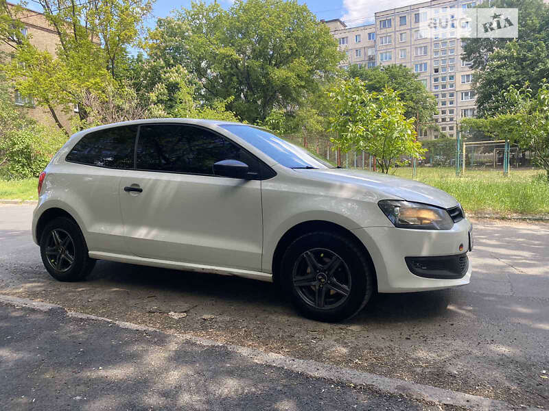 2013 volkswagen polo