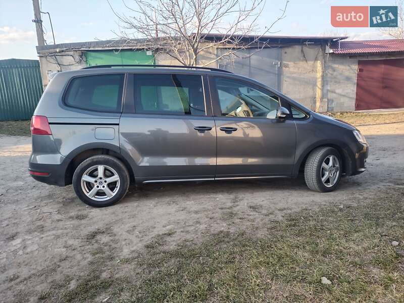 2011 volkswagen sharan