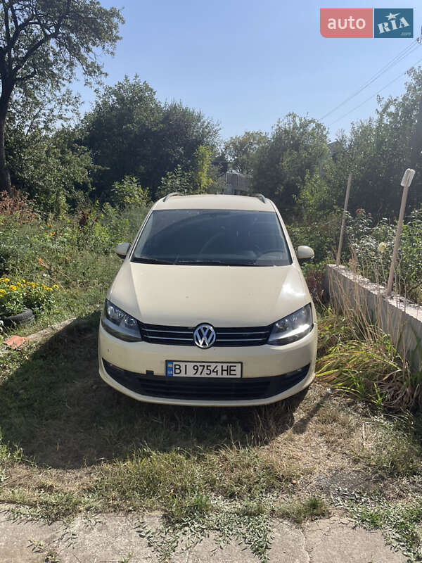 2014 volkswagen sharan 2-0