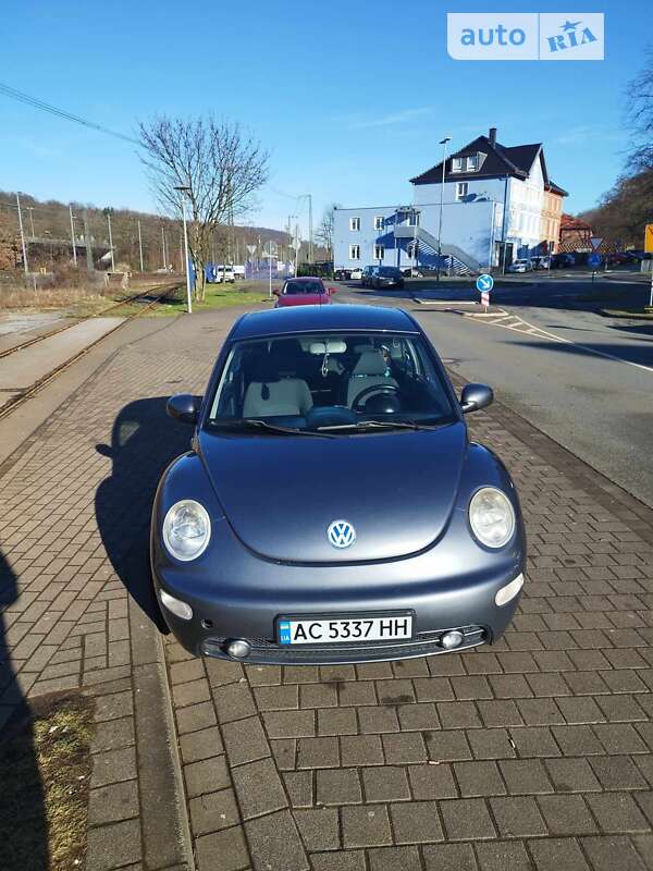 2002 volkswagen new beetle
