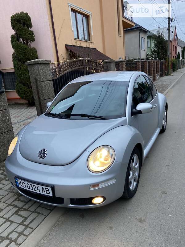 2009 volkswagen new beetle