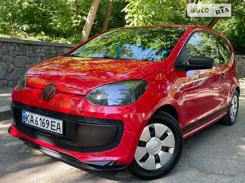 2012 volkswagen up