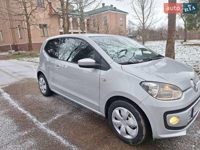 2012 volkswagen up