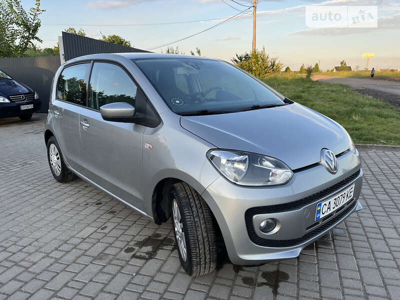 2013 volkswagen up