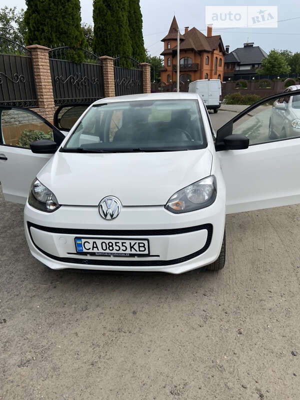 2014 volkswagen up